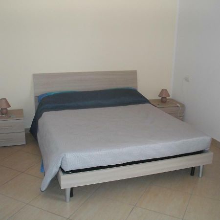 Giulietta E Romeo Bed & Breakfast Peschiera del Garda Luaran gambar